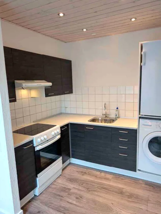 Lys og indbydende 2-værelses lejlighed i Hjørring centrum 1