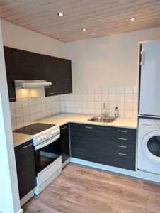 Lys og indbydende 2-værelses lejlighed i Hjørring centrum 1