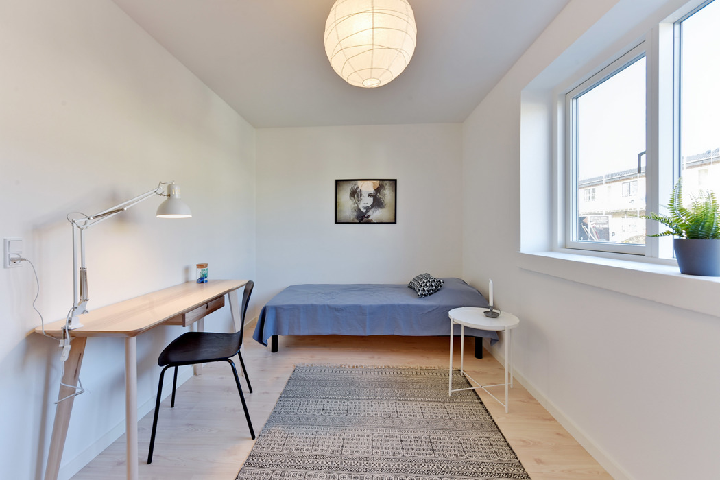 Moderne 4-værelses rækkehus i Viby J 15